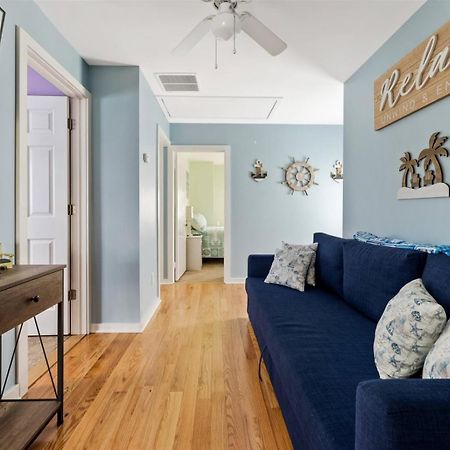 Newly Renovated 4 Bedroom Home Only 2 Blocks From The Beach! Wildwood Exterior foto